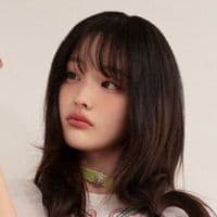 TikTok Account - sakura_hannah_