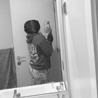 TikTok Account - _relaxbby