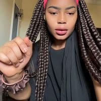 TikTok Account - flora.h32