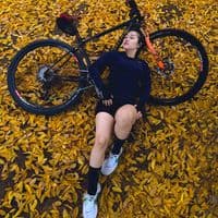 TikTok Account - zinlay12.2