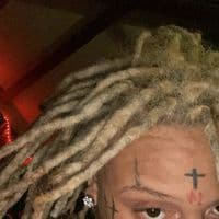 TikTok Account - lyricsredd1400