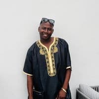 TikTok Account - zee.la.code