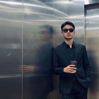 TikTok Account - roigg_zhao