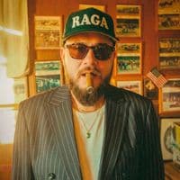 TikTok Account - ragacoprompts