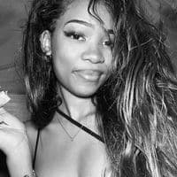 TikTok Account - nin_iah3005