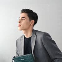 TikTok Account - munirakhunovv