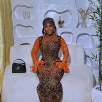 TikTok Account - beebeesstitches7784