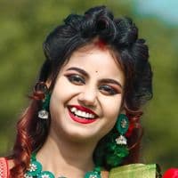 TikTok Account - sonamikamajumdar