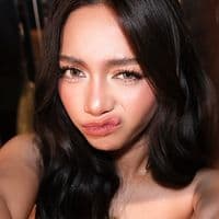 TikTok Account - imnotaferson_