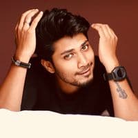 TikTok Account - akshay.kamal18