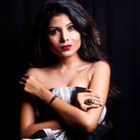 TikTok Account - _niharikajain