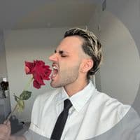 TikTok Account - pierreelhagee