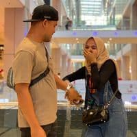 TikTok Account - cend0l_d0ng