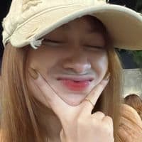 TikTok Account - dentasyahcantika01