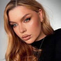 TikTok Account - toramichristine