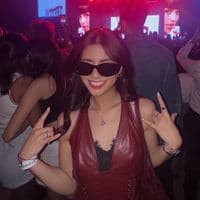 TikTok Account - _ellelunaaaa