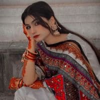 TikTok Account - malik.amna.official