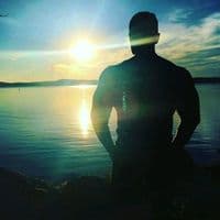 TikTok Account - qemli_notlar.600