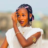 TikTok Account - yhar_adepa_lipsy__