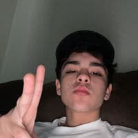 TikTok Account - leonelliveeee