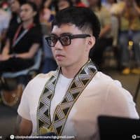 TikTok Account - lhevinandal