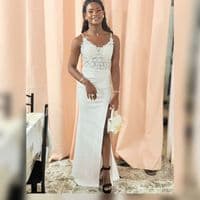 TikTok Account - queecy_lamoureux