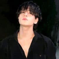 TikTok Account - roomihere_