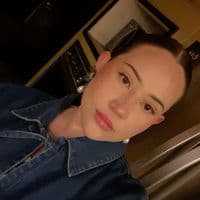 TikTok Account - regina_caste