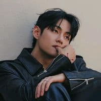 TikTok Account - kim_taena0