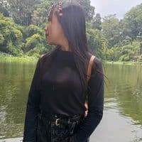 TikTok Account - aku_anak__.kecilllll