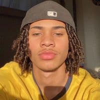 TikTok Account - kelvinramirez_rb
