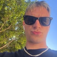 TikTok Account - santimarii