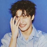 TikTok Account - noonaviaa_