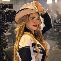 TikTok Account - alinnesuel.oficial