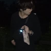 TikTok Account - lo_.moon1