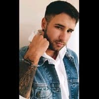 TikTok Account - carloscruz_off