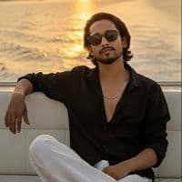 TikTok Account - shahbaz.khan9891