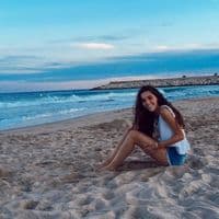 TikTok Account - juliamoralesfont
