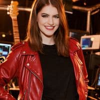 TikTok Account - alvenimeirellesduarte