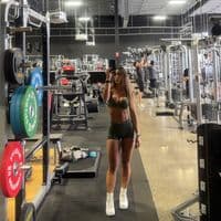 TikTok Account - angelique.stalker_fit