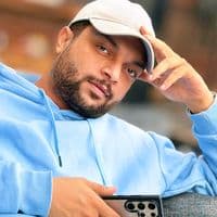 TikTok Account - ashourlive1