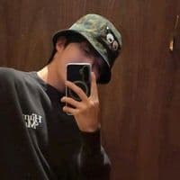 TikTok Account - its_elyhv