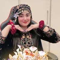 TikTok Account - farah.khan111