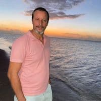 TikTok Account - michaelperrinemauritius