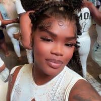 TikTok Account - missrfabulousxx