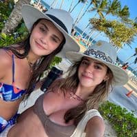 TikTok Account - arianniskaracachian