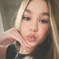 TikTok Account - lilmisskylaa_