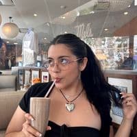 TikTok Account - izacinema