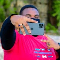 TikTok Account - call_me_khuweilid