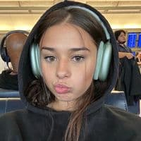 TikTok Account - sophieraiin